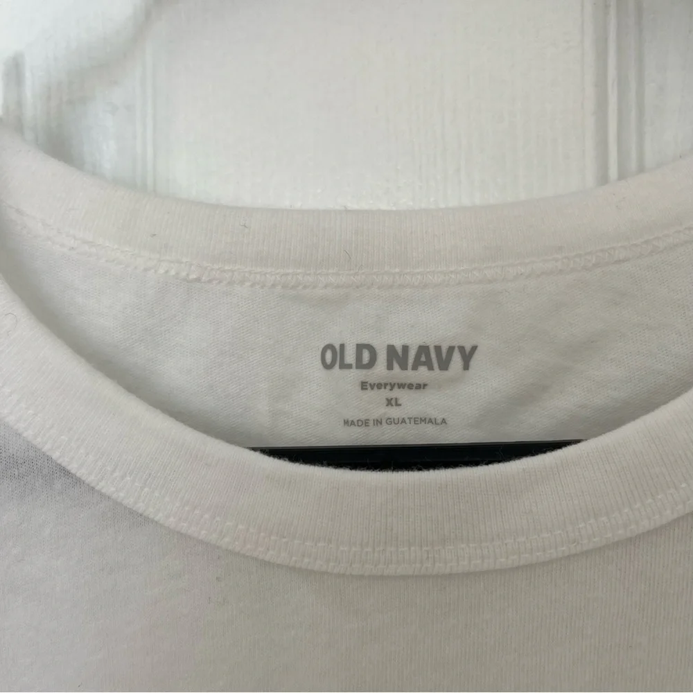 Basic Comfy Tee - Picture 4 of 4